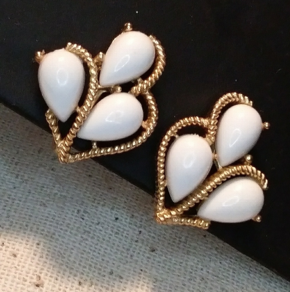 Trifari Gold Milk Teardrop Clip on Earrings Midcentury Vintage